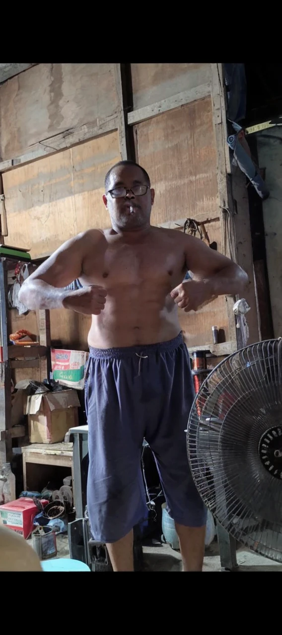 Six pack, gym