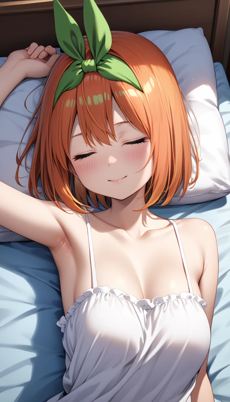 (Highest quality、Masterpiece、Very detailed、4K)、One Woman、17 years old、short hair、Orange Hair、(((Nakano Yotsuba)))、smile、(Beautiful armpits)、chest、arm、((Sleeping in bed))、