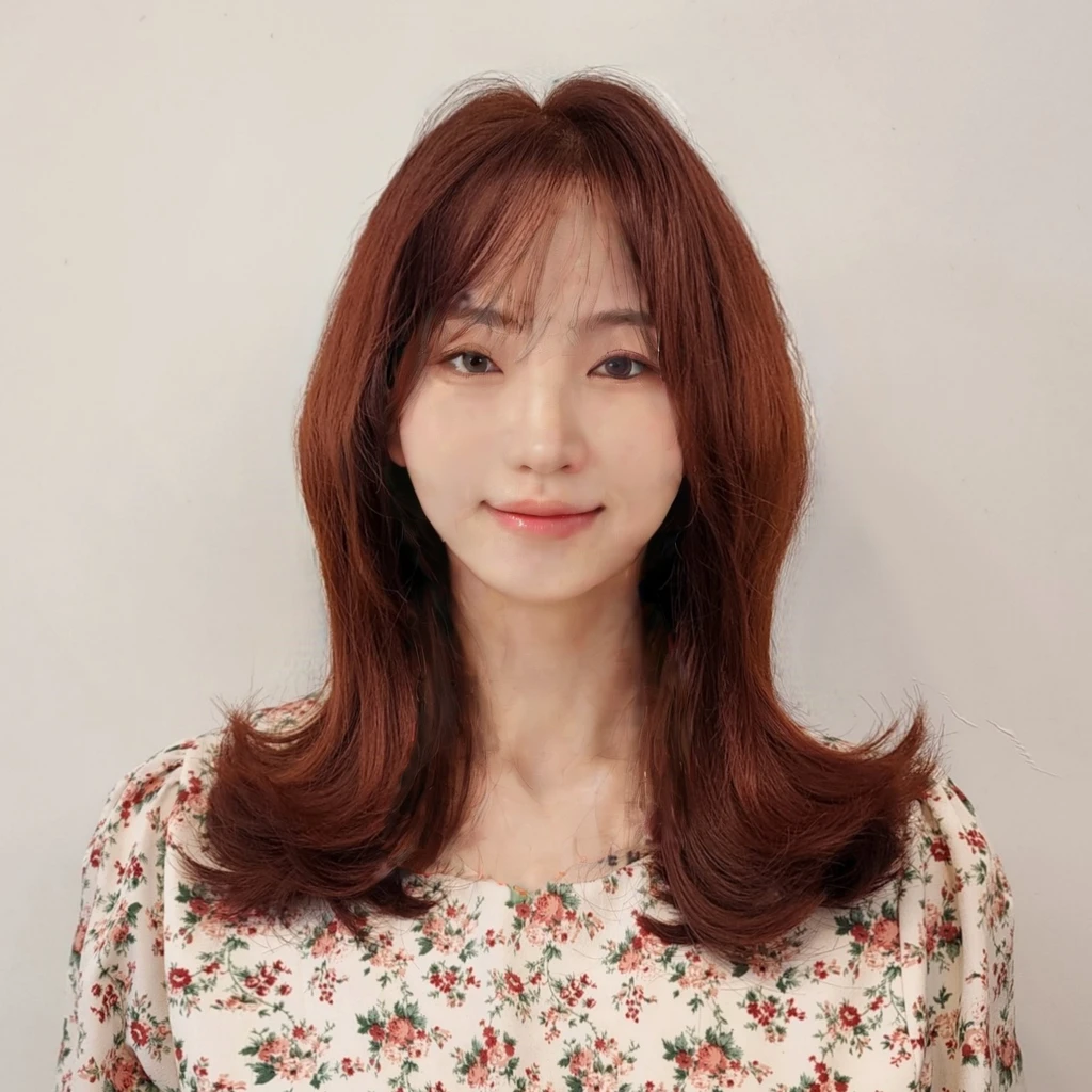 Best Quality, 8k, Masterpiece, (Portrait: 1.3), (photo realistic:1.4), (hyper realistic:1.4), Sharp Focus, looking at viewer, (smoother lighting:1.1), (increase cinematic lighting quality:0.9), realistic lighting, backlighting, light on face, ray trace, (brightening light:1.2), (Increase quality:1.4), sharp detail, (best quality real texture skin:1.4), finely detailed eyes, black_eyes, finely detailed face, 25 year old Korean woman