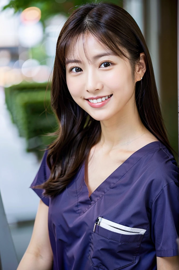 Dental hygienist wearing reddish brown medical scrubs Japanese woman in her early 20s with black hair Upper body close-up smile Shooting outside Harmony々 No accessories included