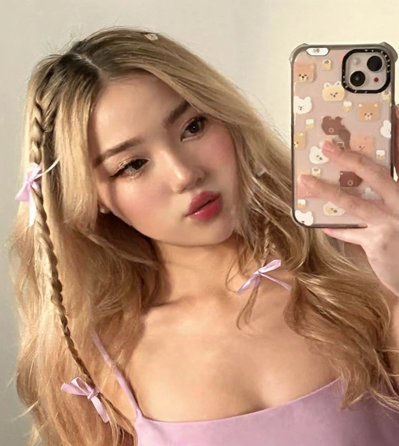 Araffe girl with long blonde hair taking a selfie with her phone, blonde hair with pigtails, roseanne park by blackpink, nodded, pigtails hairstyle, kawaii hairstyle, Instagram Template, asian features, 18 years, beautiful dolphin, autofoto iphone, kawaii aesthetic, Xision Wu, kawaii hairstyle, katelynn mini lindo estilo, made