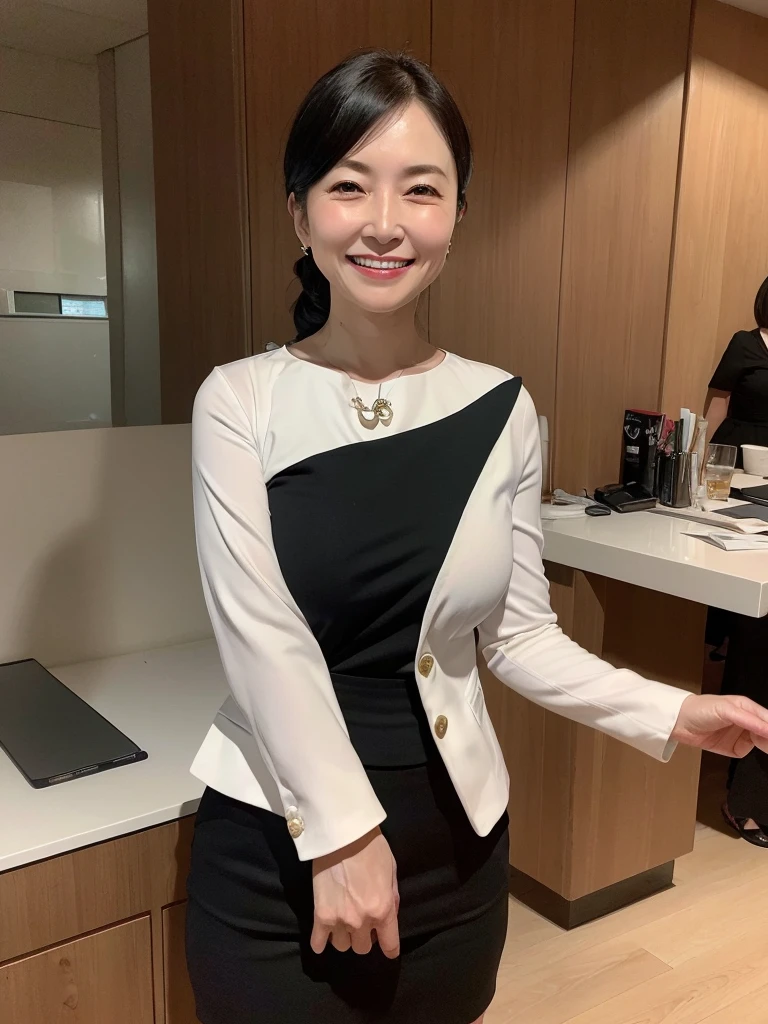Highest quality、masterpiece、8k、Very detailed、Realistic、(One mature woman)、(Looking at me with a smile:1.5)、whole body、Black Hair、Small face、(Slender:1.2)、(Big Breasts:1.2)、(Business Wear:1.2)、(Short tight skirt:1.2)
