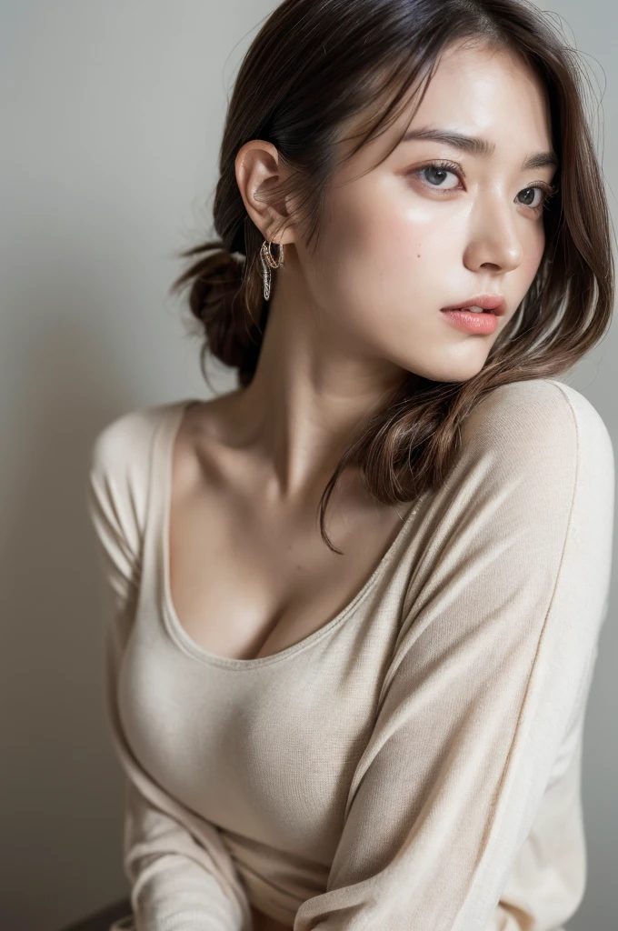 ((Highest quality, 8k, masterpiece :1.3)), One girl, Beautiful woman with slim abdominal muscles :1.3, (Random Hairstyles, Huge breasts :1.2), Casual clothing :1.2, indoor, Highly detailed face, Fine grain, double eyelid、Japanese women