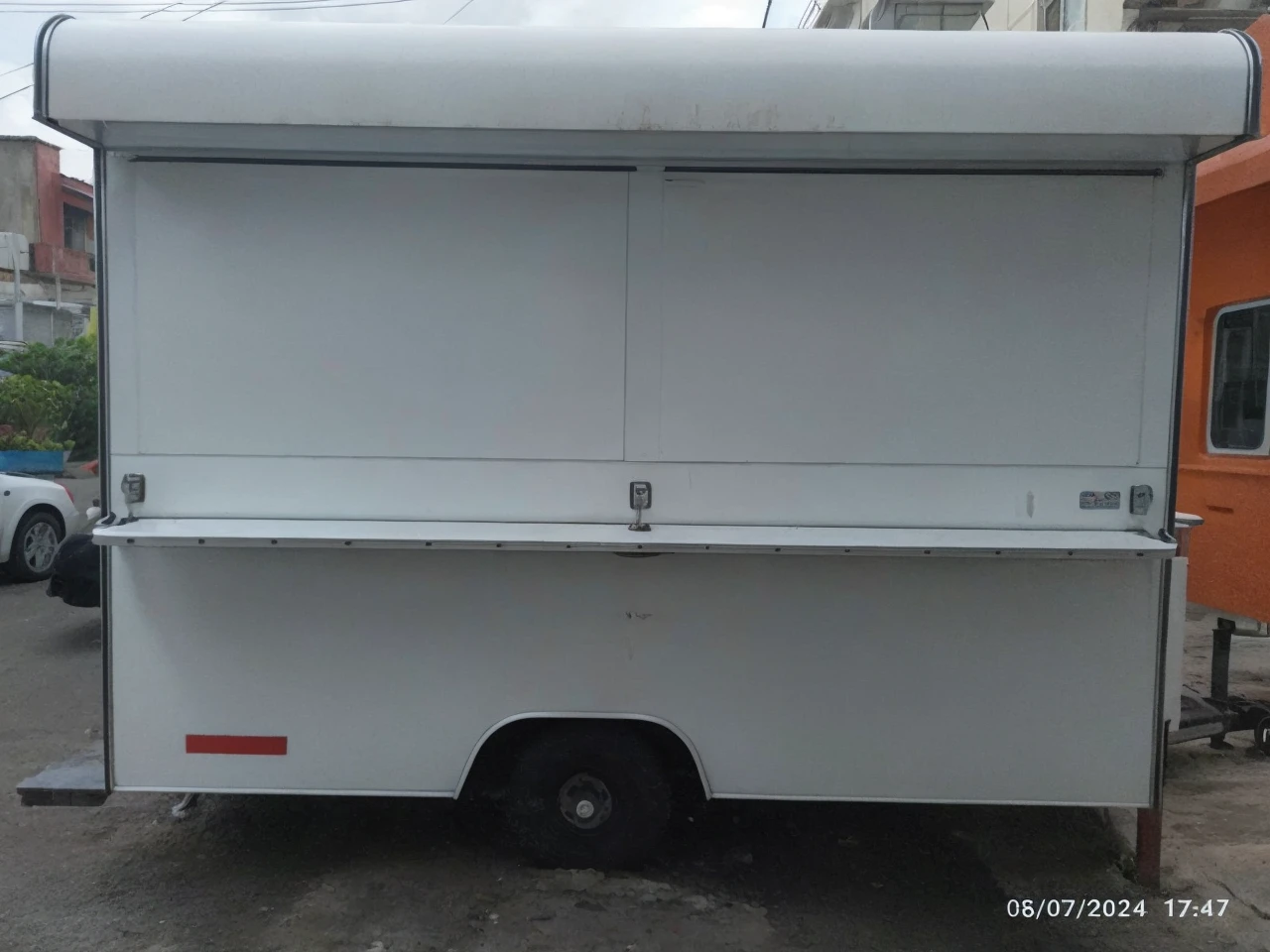 Customize Photo Trailer with Seafood Design