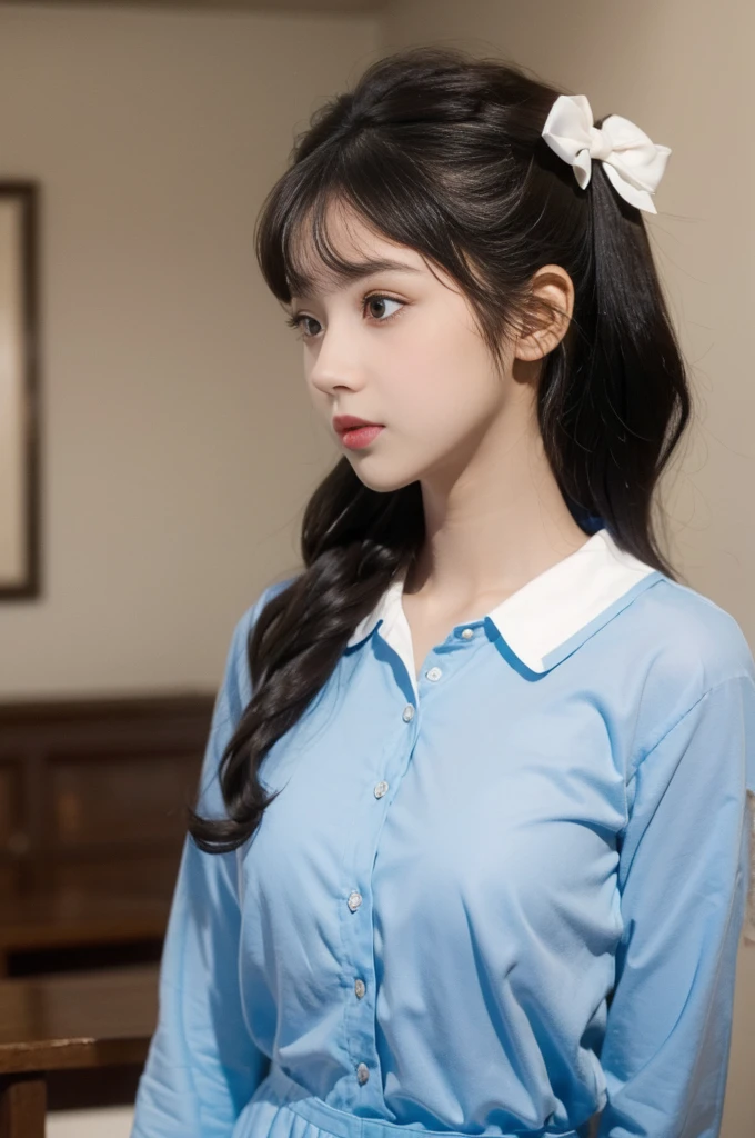 A girl with with curlers at the 14 yer old girl prefect body brown pretty skin and eyes