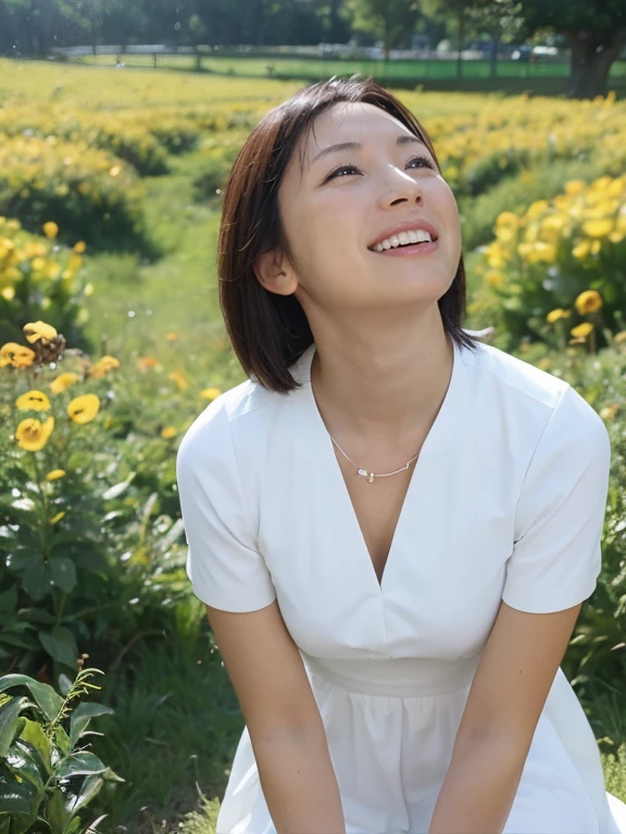 (((8k、High resolution、Highest quality、High resolution)))、alone、Attractive person、White skin、Natural Makeup、Photograph the whole body、Sitting、Looking up at the sky and smiling、Shooting from the sky、Semi-long layer cut,Gazing into the distance, (Colorful Casual Dresses), In the flower field