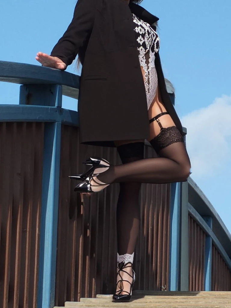 nude, white stockings, lace garter, pointy shoes, photo