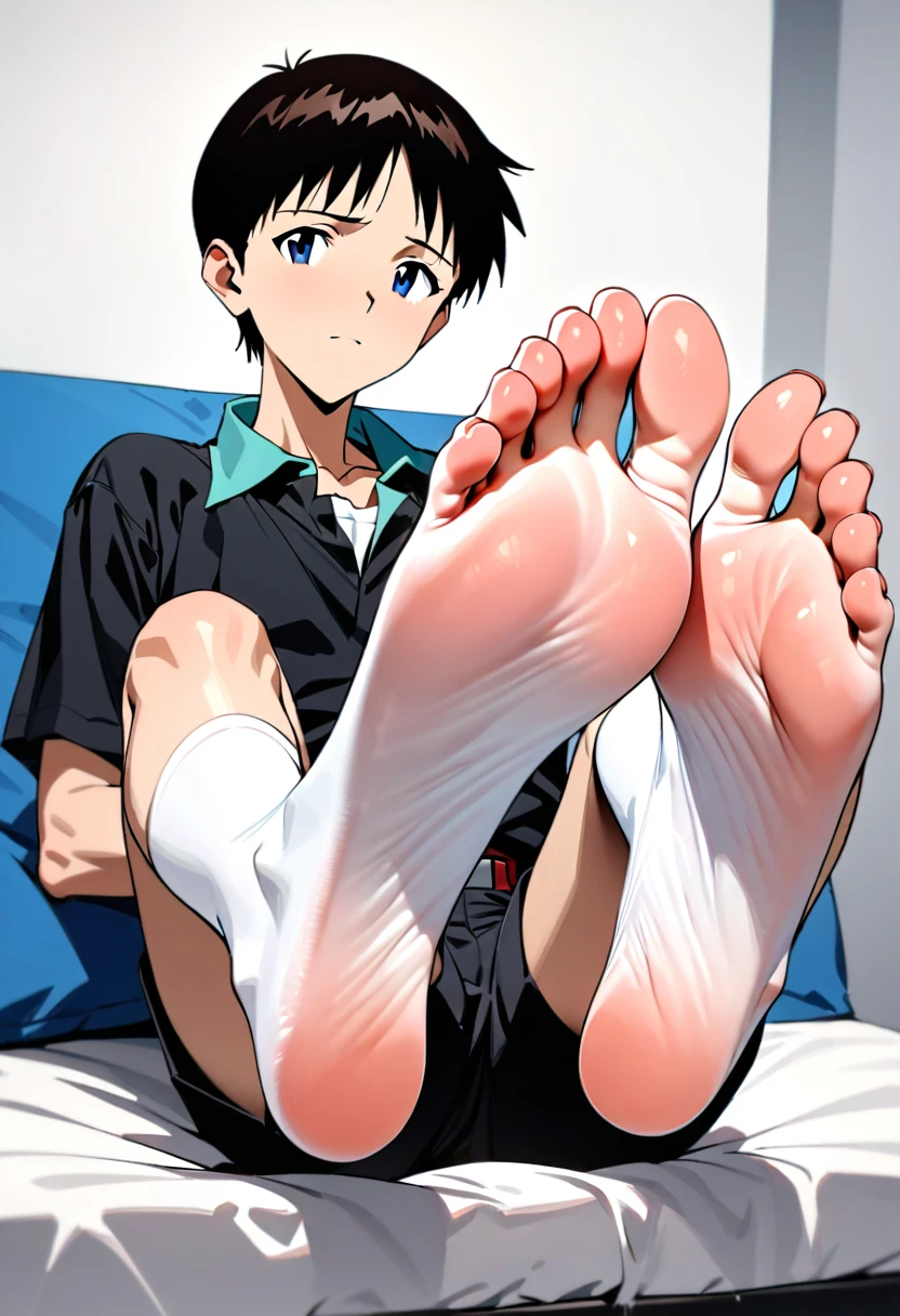 masterpiece, Highest quality, so beautiful, Absurd,Anatomically correct body,One boy, Male Focus, Ikari Shinji, Neon Genesis EVANGELION,View your viewers,Half naked,Black shorts,Show the soles of your feet, Perfect legs, Five-toed feet, Feet Focus, Two legs, 2 feet