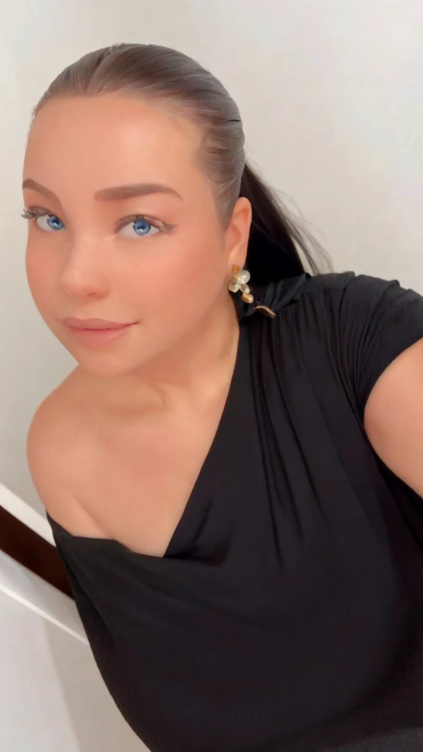 Affiche 3D inspirée de Disney Pixar, Une femme élégante,princesse, yeux bleue , cheveux marron foncé en chignon , sourire heureux, En robe de princesse rose , elle est dans un chateau majestueux