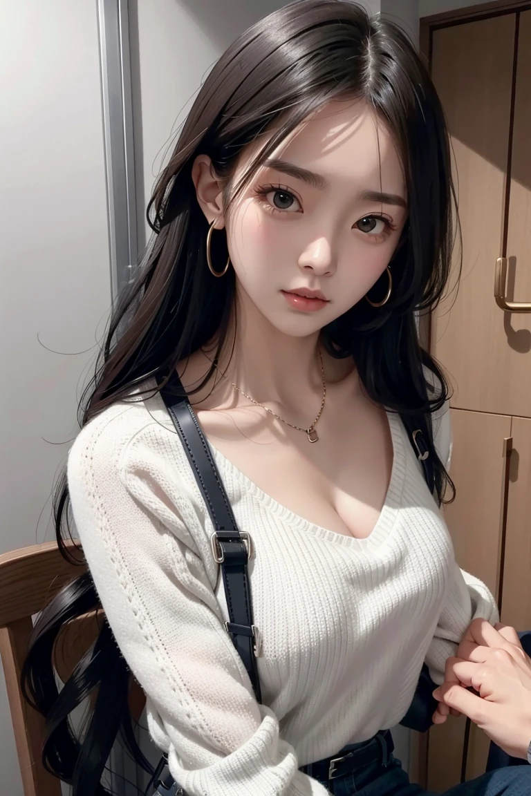 Female Spy、Knitted sweater、The chest is emphasized、Long Hair、Being tortured、Being restrained in handcuffs、Her face is erotic、Wearing a chain around his neck、