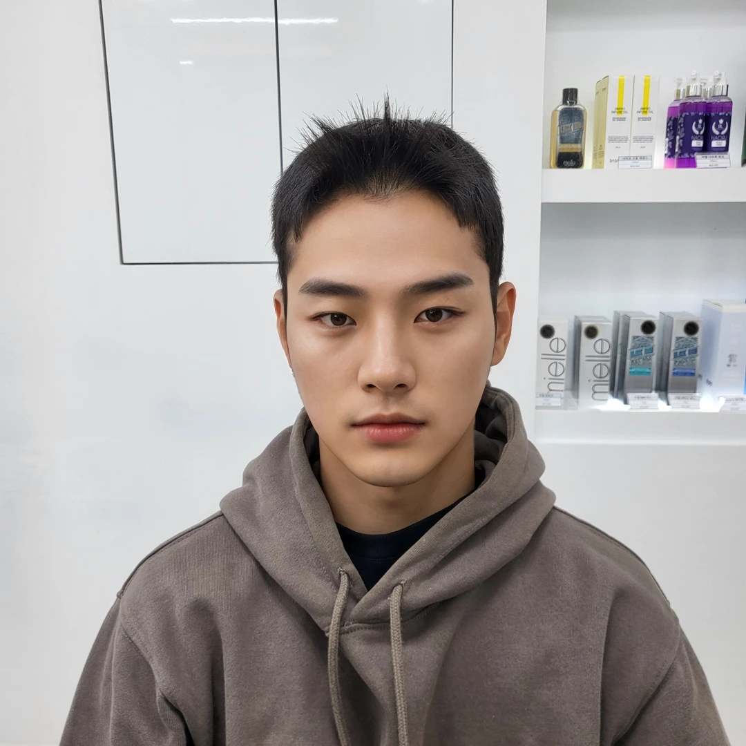 Best Quality, 8k, Masterpiece, (Portrait: 1.3), (photo realistic:1.4), (hyper realistic:1.4), Sharp Focus, looking at viewer, (smoother lighting:1.1), (increase cinematic lighting quality:0.9), realistic lighting, backlighting, light on face, ray trace, (brightening light:1.2), (Increase quality:1.4), sharp detail, (best quality real texture skin:1.4), finely detailed eyes, black_eyes, finely detailed face, 25 year old Korean man