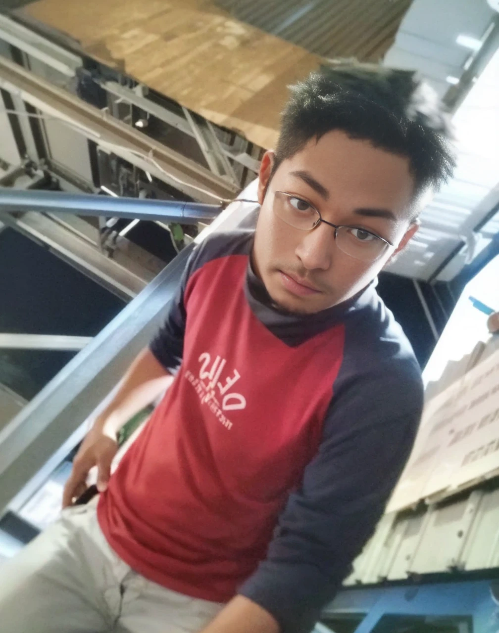 an cool university student, (male), short hairs, wears narrow mental frame glasses, wear gray coat, white plain T-shirt, black jeans ,((green background)),(anime style), (cinematic lighting), (ray tracing), ((reflection light)), ((half-body-shot)), atmospheric perspective, masterpiece, accurate, ((best quality)), high quality, super detail, high details, anatomically correct, highRes, 1080p,