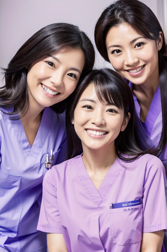 Dental hygienists, two women, smiling, all wearing light purple medical scrubs, short sleeves, Japanese, black hair, women in their early 30s　Upper body close-up　high resolution　Highest quality　　Don&#39;t press your face too much　Shooting outside　Harmony々　No accessories included
