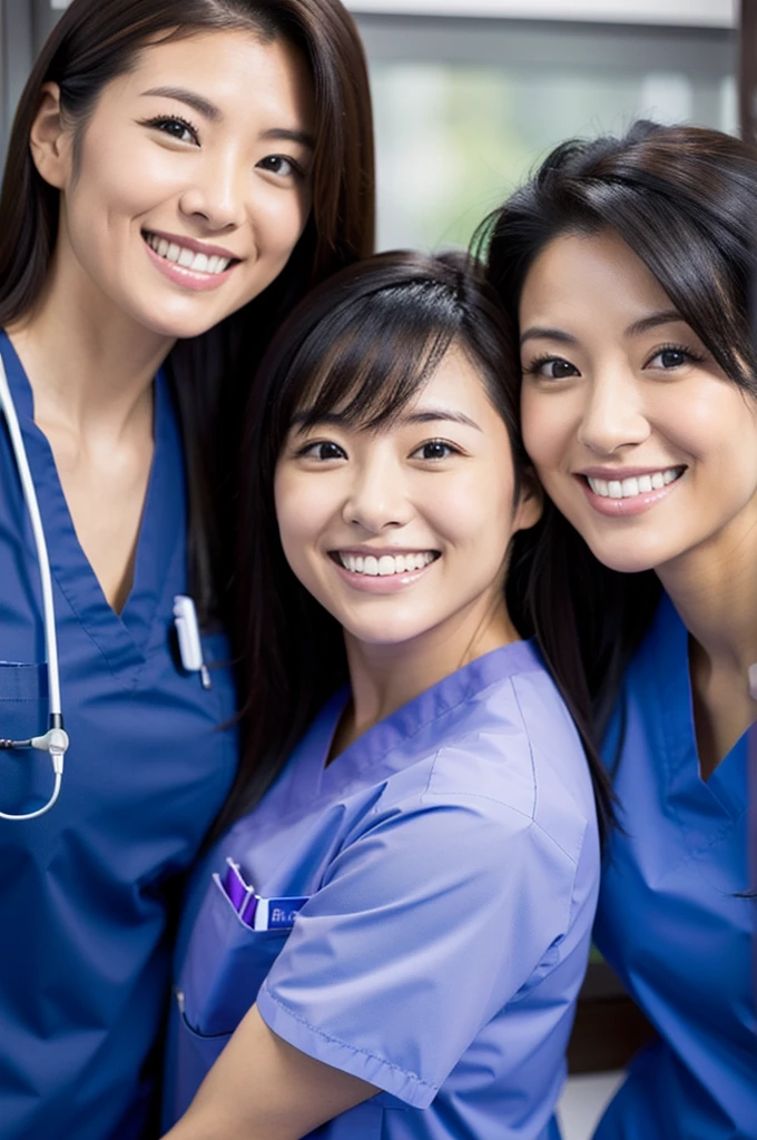 Dental hygienist, two women, smiling, all wearing black medical scrubs, short sleeves, Japanese, black hair, women in their early 20s Upper body close-up high resolution Highest quality Don't press your face too much Shooting outside Harmony々 No accessories included Black clothing