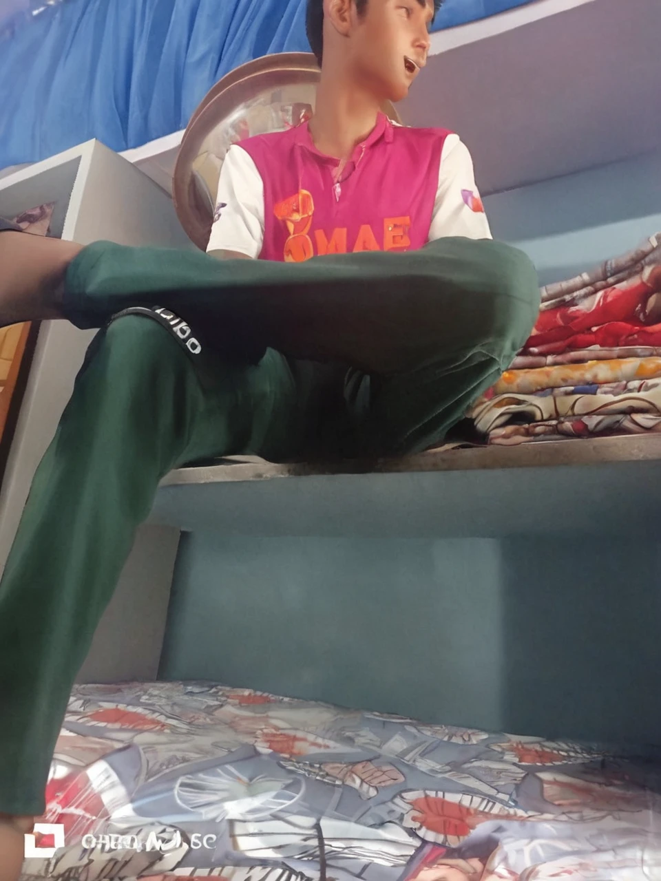 boy 3 people face cute Primary school students 8age