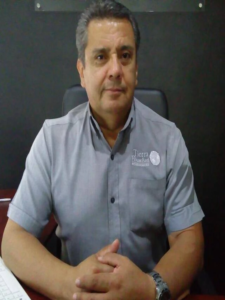 Image in real estate as a manager