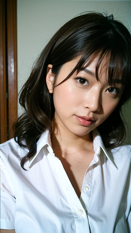 ((Highest quality、8k resolution、Masterpiece、Sharp focus、Portraiture:1.3)), Photorealistic, Disposable Cameras, 35mm film, One woman, Japanese, Beauty, 44 years old, Wavy Hair, Wrinkles around the eyes,  Short sleeve blouse、business suit, office,suprise,