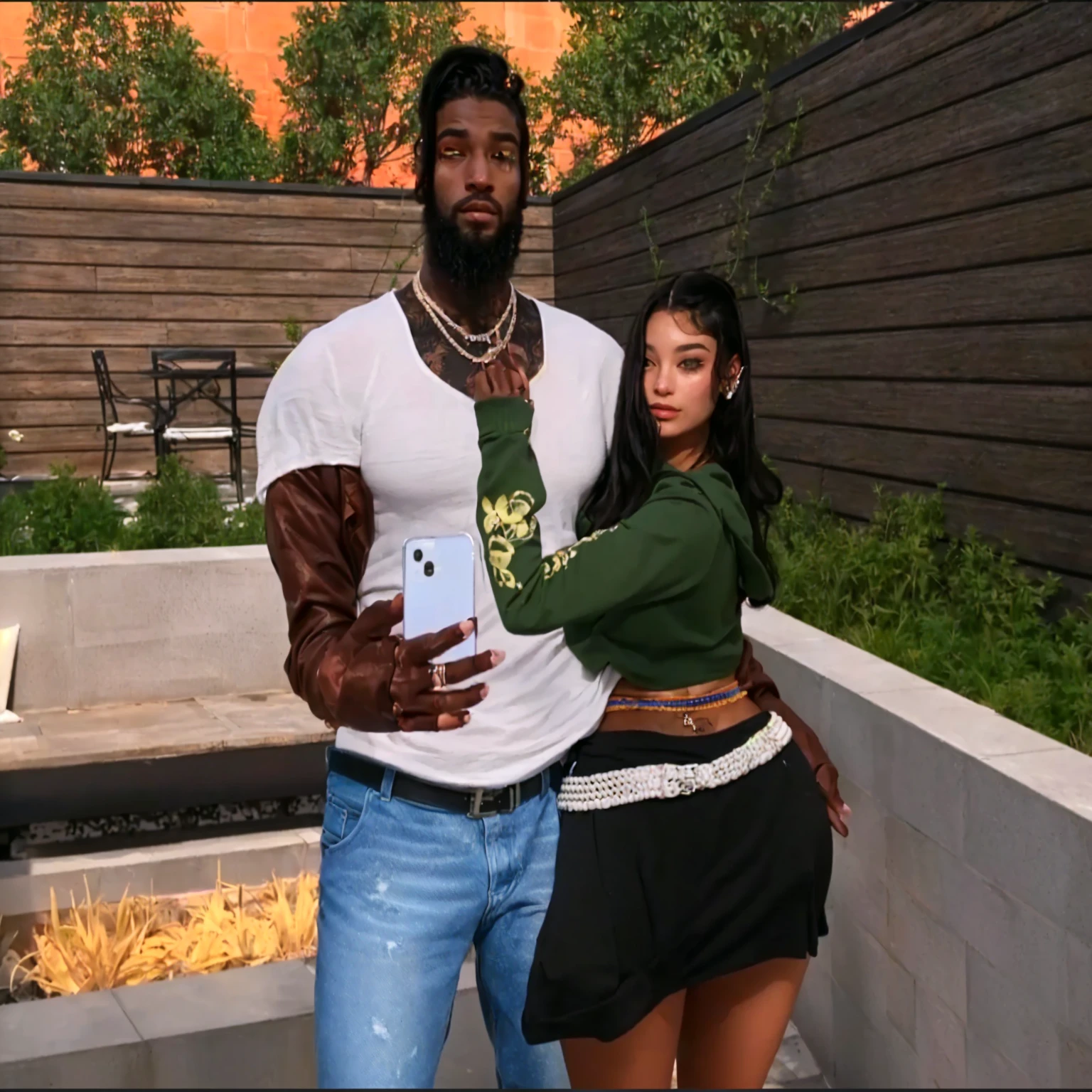 il y a un homme et une femme debout l’un à côté de l’autre, pose de couple, charli bowater et artgeem, ( ( peau sombre ) ), musclé et imposant, Avatar de seconde vie, un mouton, Vignette lourde!, & jeehyung lee & Oups, aspect lourd, selfie, 🤬 🤮 💕 🎀, posant for a fight intricate, posant!!