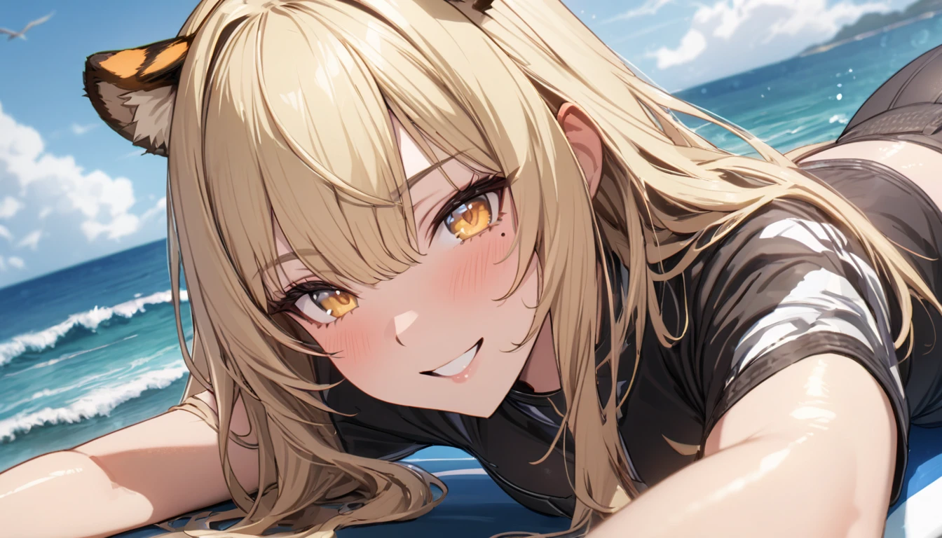 1girl、(((best quality)), ((masterpiece)), (details), masterpiece, best quality, high quality, ulutra detailed, perfect face, ((1girl, blond eyes, tiger ears: 1.3 blond long hair: 2.5,Mole under left eye:2.0))、Shiny Hair、Glowing Skin、Lustful look、Lying on a surfboard、surfing、smile、Rash guard、Shorts swimsuit、Ocean、Ocean上、