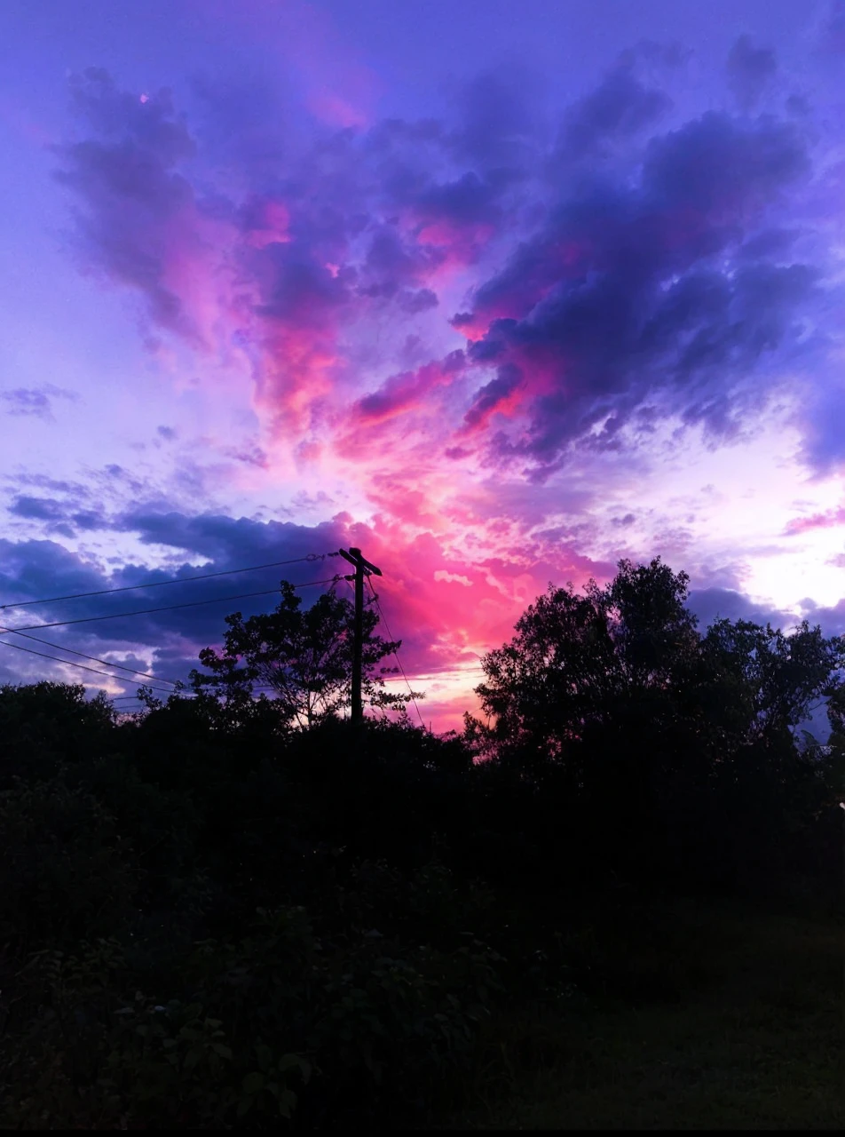 Make the atmosphere more beautiful than you can imagine. The colors are more beautiful.