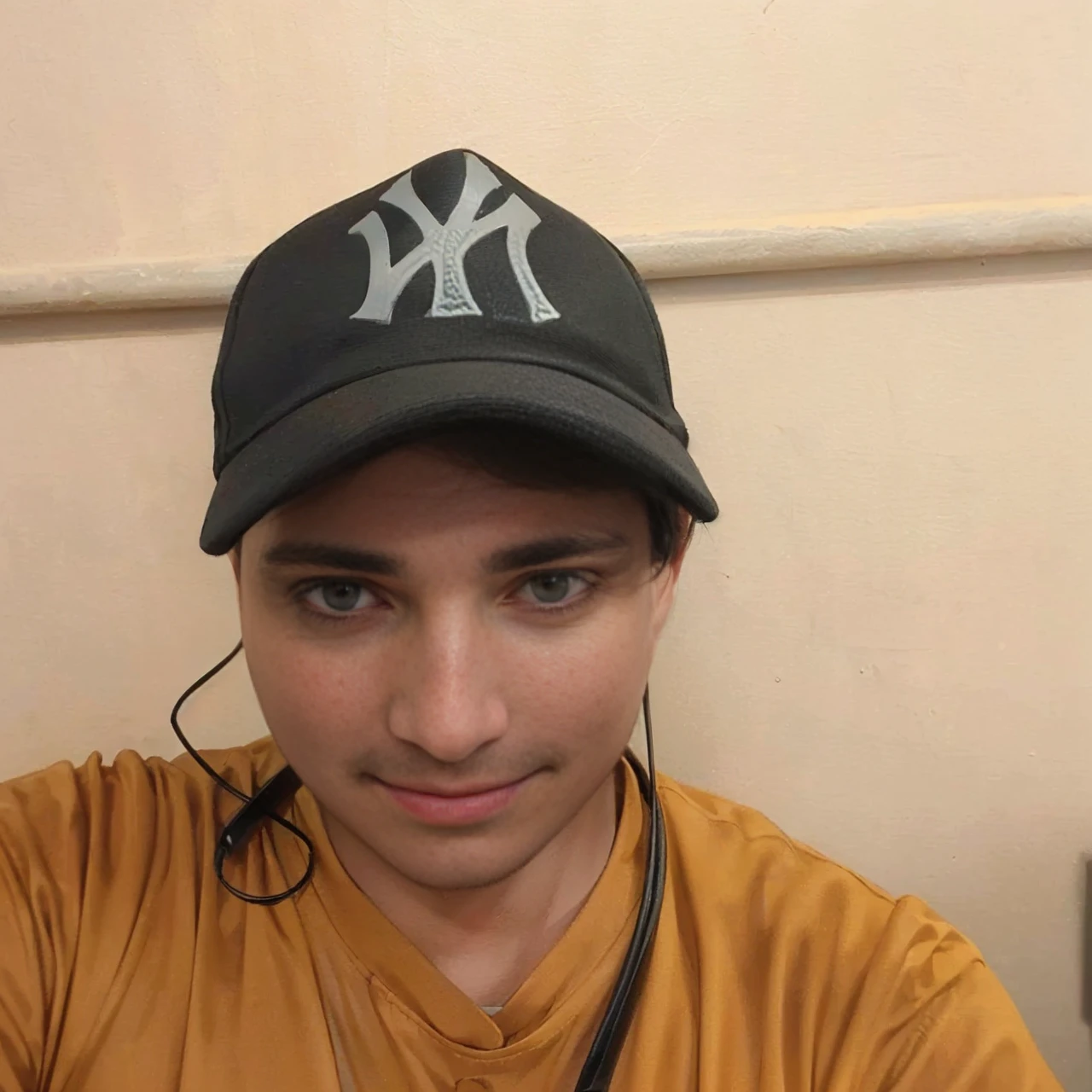 (best quality, masterpiece, 8 thousand, realistic, cinematic lighting, 1:4 HDR images, very detailed, beautiful photoature man, very handsome, ((cold expression)), black short hair, black eye, A perfect face without any mistakes, ((Buttoning my jacket, chief executive))