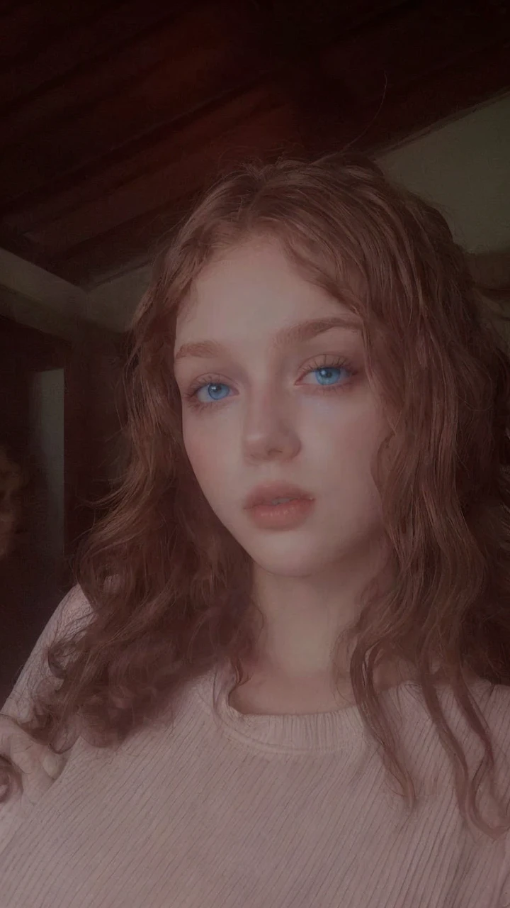 Leave her with blue eyes , and curly hair