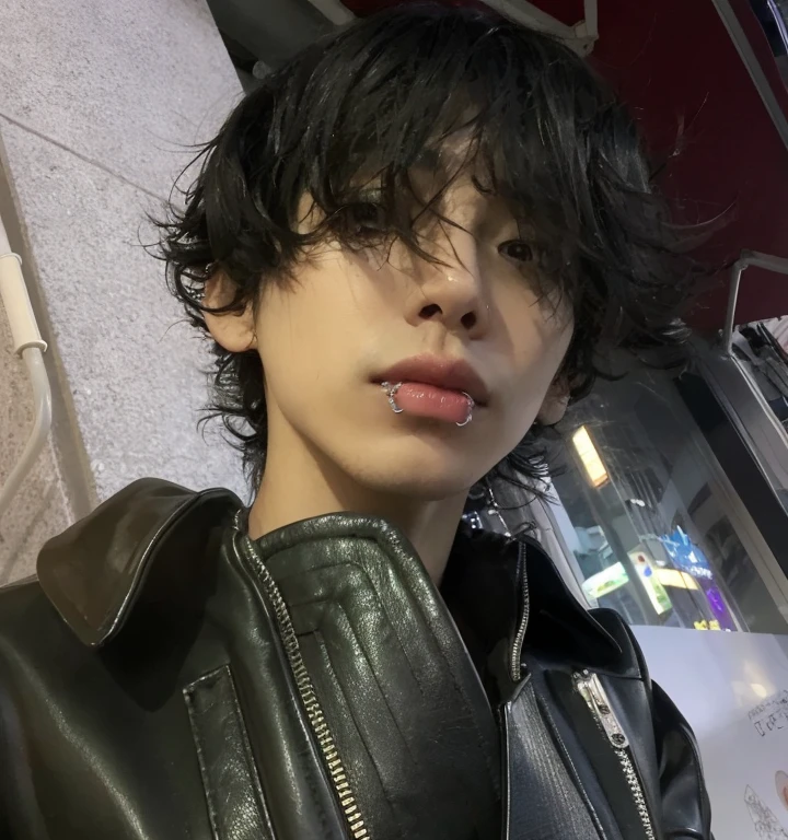 Do a real piercimg, Men with piercing