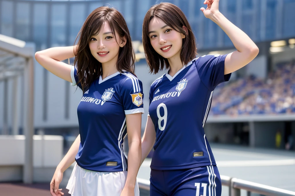 (Highest quality、8k、32K、masterpiece)、(Realistic)、(Realistic:1.2)、(High resolution)、Very detailed、Very beautiful face and eyes、(((Targeted at single women.)))、Frame In、Tight waist、(Highest quality、Attention to detail、Rich skin detail)、(Highest quality、8k、Oil paints:1.2)、(Realistic、Realistic:1.37)、Bright colors、(((Cowboy Shot)))、(((short hair)))、(((Laughter)))、(((Brown Hair)))、(((Soccer uniforms)))、(((ピンクのSoccer uniforms)))、(((Football Stadium)))、(((Enthusiastic audience)))、(((Uniform without lines)))、Short sleeve uniform、There are no lines on the sleeves