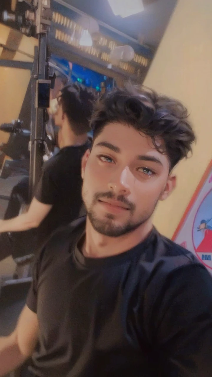 (Highest quality,4K,8K,High resolution,masterpiece:1.2),Super detailed,(Realistic,photoRealistic,photo-Realistic:1.37),1 person,34 years old,Mature Men,Beautiful skin、very handsome,Expressionless smile in love,Short white hair,green eyes,Sharp Eyes,A perfect face without a doubt,Businessman, CEO, Office Background,Cinema Lighting,HDR image,tie、