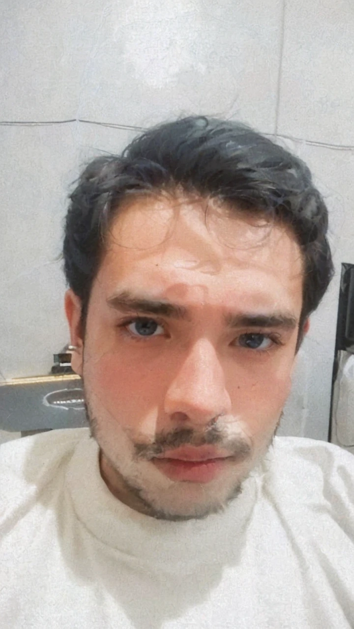 (masterpiece:1.2), (best quality:1.2), hyper realistic,highestres,absurdres,extremely detailed,volumetic,dramatic lighting,(frontal view),
20 year old boy,face,detailed eyes, white hoodie, black t-shirt, with background ((sky))