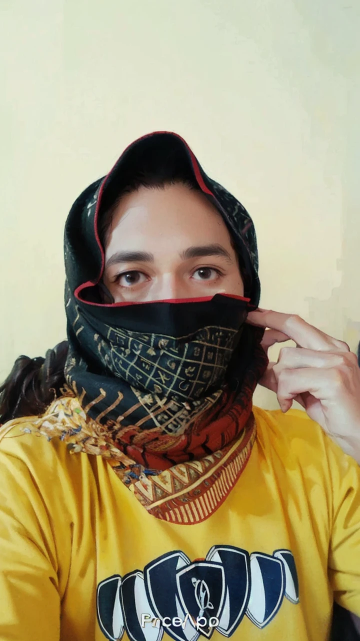 (masterpiece, ultra high res, 16k uhd, high quality),low key,commute,ad,tv,standing,looking at viewer,Hoodie,masterpiece,in the restaurant,sitting,(brown hair),black eyes,turn to the back,smile,Seoul,(small head),Precise human body structure,Precise hand structure,(duck egg face),Light-colored clothing,red coat,yellow top,Unity 16K Wallpapers,Concept Art,A person,8K eyes,Grassland,Dress,Park,Bench,Pigeons,(((mature male))),((big eyes:1.3)),(short hair),((1 American mixed-race man)),Sweatpants,(Realistic face:1.8),Wide Shoulders,Single,(whole body:1.6),andriod 18,