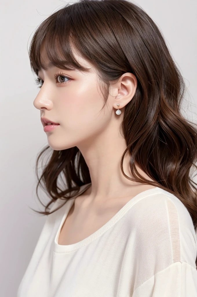 (Highest quality、Tabletop、8k、Best image quality、Award-winning works)、((profile:1.4))、ear、((Medium wavy hair:1.46)),(Brown Hair)、(White casual clothes:1.2)、(The simplest pure white background:1.3)、(Perfectly fixed in front:1.1),(Portrait with Space:1.2)、Beautiful and exquisite、Perfect Makeup、Ultra-high definition beauty face、Ultra HD Hair、Ultra HD Shining Eyes、Super high quality glossy lip、Accurate anatomy、Very beautiful skin、(Pure white skin shining in ultra-high resolution:1.1)、(Very bright:1.2),Big Natural Color Lip、Lip gloss,Harajuku、cute、cute美人