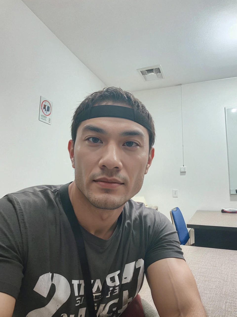 (Men)), (head shot), (front view), (half body view), (Handsome muscular man in his 30s wearing black pilot sunglasses, and luxury black suit), zi wang (Prince chiu), angry smile, (detail: 1 in 1), Natural muscles, HIG quality, beautiful eyes, (Detailed face and eyes), (Face、: 1 / 2), fresh lips, Noise, Real Photographics, ... ...................................................................................................PSD, Sharp Focus, High resolution (8K), realistic & Professional Photography, 8K UHD, Soft lighting, High quality, Film grain, FujifilmXT3