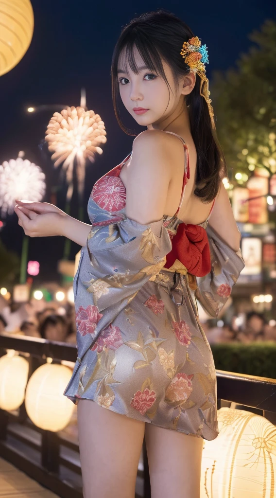 (((Masterpiece，Highest quality，Highest quality，8k，16K))，((Ultra-high resolution，Super detailed)))，Japanese，beautiful girl，glamorous，Golden Ratio Style，Yukata，Hair tying，hairpin，Drawstring bag，geta，night，Outdoor，Summer festival，street vendors，Opening a store，Fireworks display，Fireworks、((河川敷にてSummer festivalのメインイベントであるFireworks displayのFireworksを背景にしたスナップ写真))，(日本のSummer festivalの風景)，