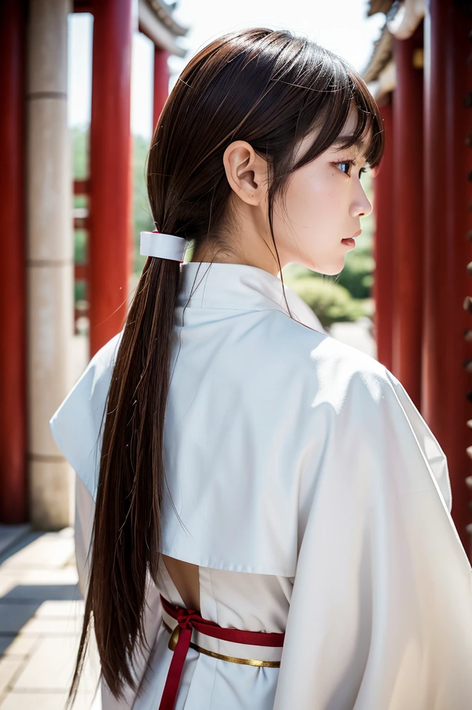 Japanese female priest、The costume is mainly white with red lines running down the shoulders.、Sideways、Holding a pair of silver thread scissors、Gold hair ornament on the back of the head、Dark brown hair、Straight Long Hair、In the temple grounds、Upper body close-up