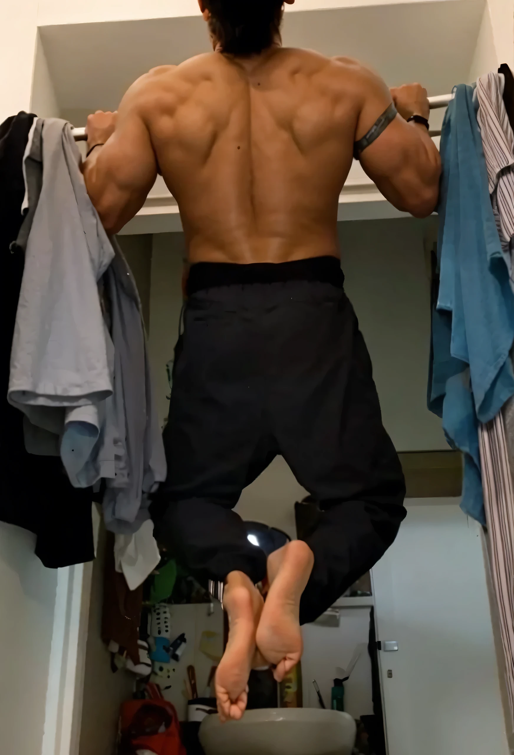 muscular