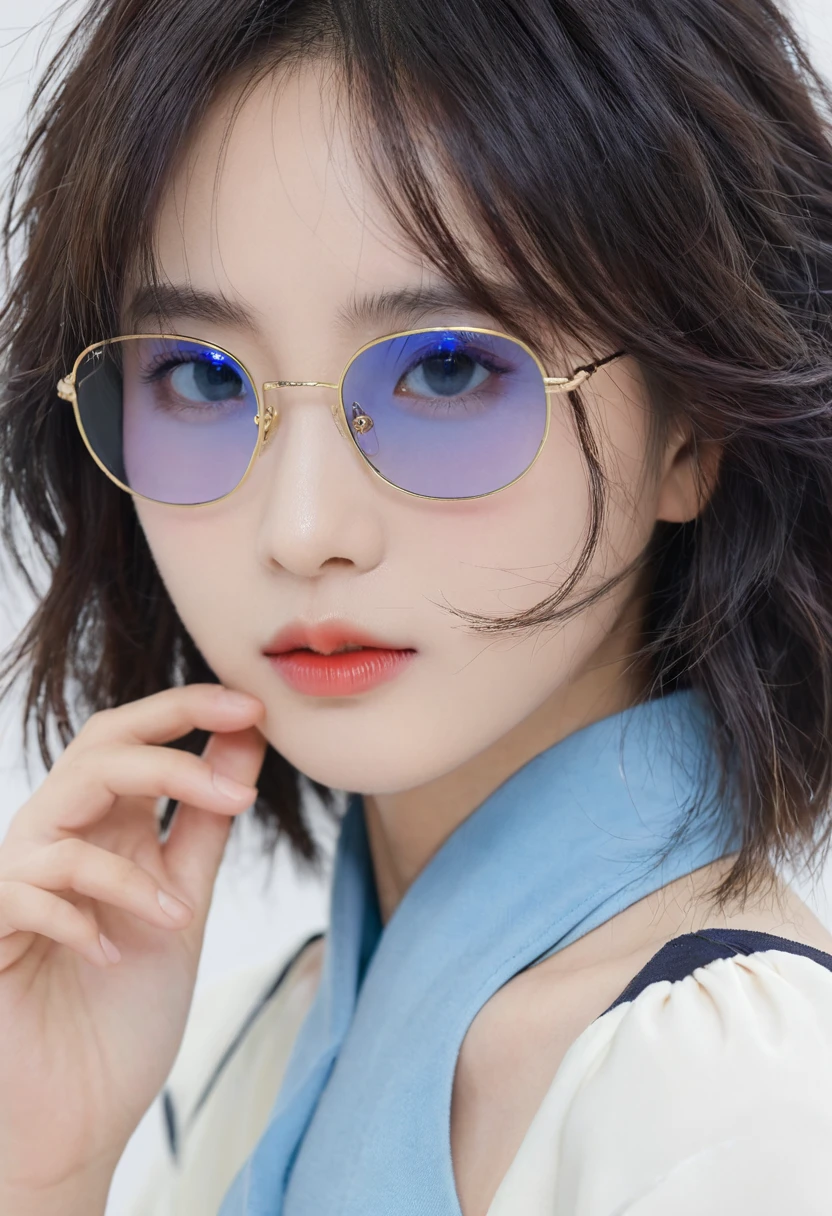 Solitary, (((masterpiece, best quality))) ,  (from the side:0.95), shadow_plum, Li Dousha, panda_ear, Bangs, only_Shoulder, blue_Eye, Glasses_exist_head, head发_between_Eye, lexistg_head发,  sunglasses, Very_lexistg_head发, 1 Girl, [white head发, streaked head发, blue head发],
