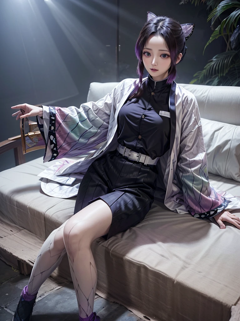 masterpiece, Highest quality, High resolution, One girl, alone, kochou shinobu, Butterfly Hair Ornament, Purple eyes, Multicolored Hair, short hair, Parted bangs, Haori, Wide sleeves, Long sleeve, Black trousers, Black jacket, belt, Cowboy Shot, Have a weapon, sword