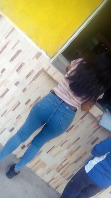 culona, extremely sexy, huge butt, tasty buttocks, beautiful ass, big and tasty ass, buttocks, round buttocks