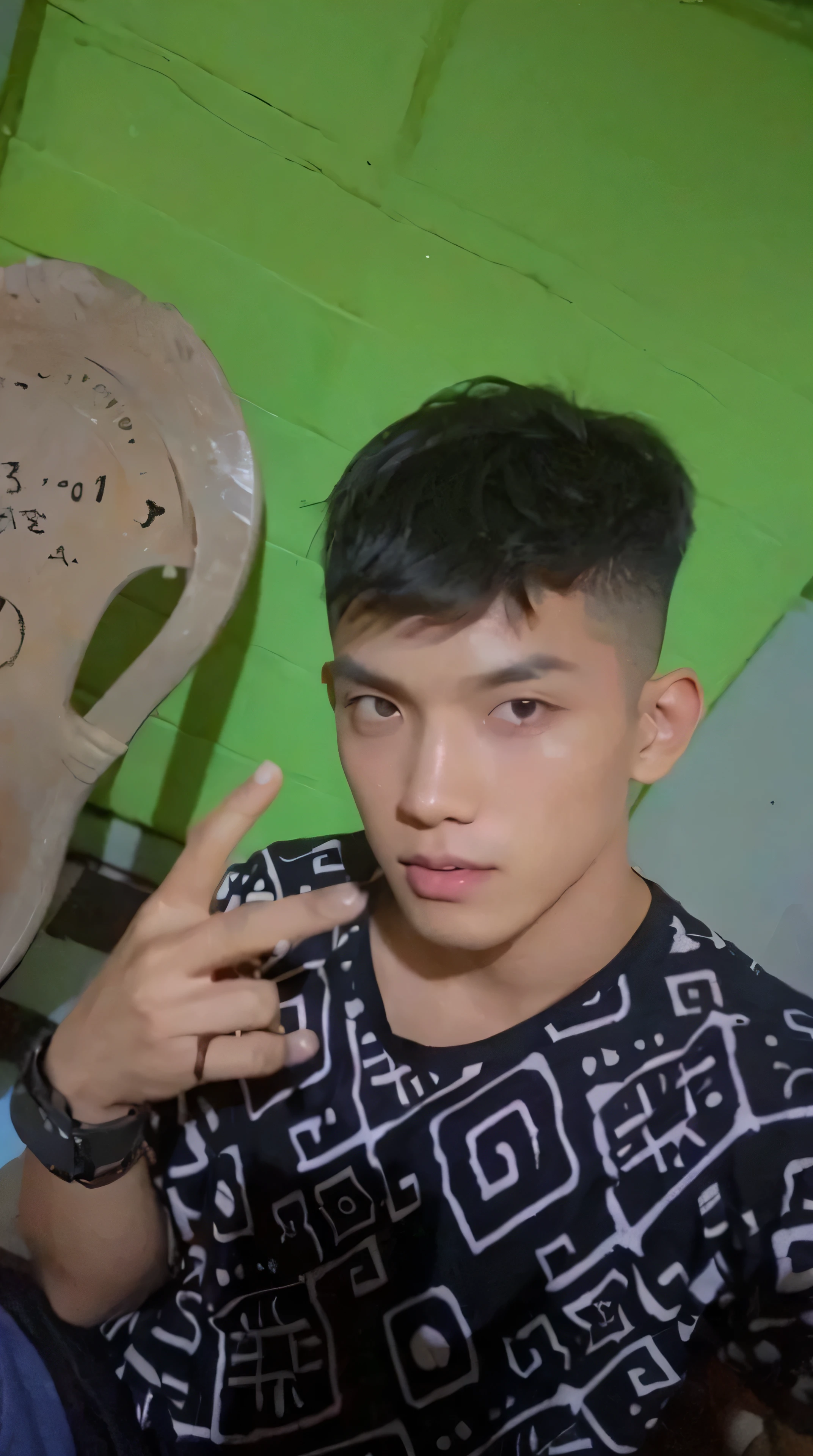 (Highly realistic photos, concentrate、High resolution, Detailed face, Detailed Hair,fine grain), ((Shooting in front of a wall))、Japanese men, 21 years old, One boy,Only one person is in the photo、Natural look、Street Clothing Upper Body Portrait,masterpiece, good looking,View the viewer, 176cm tall, slim build, sharp eyes, he has long black hair with bangs down, active and energetic. Always positive, he inspires those around him. He is a hard worker and is enthusiastic about practice.,Stage makeup, Fair skin, Broad shoulders:1.5, Highlighting the vibrancy of Tokyo's nightlife, vibrant lighting against a dark background, natural pose, this intense neon lighting creates dynamic and colorful shadows on his face --ar 3:4 --style raw --stylized 250,