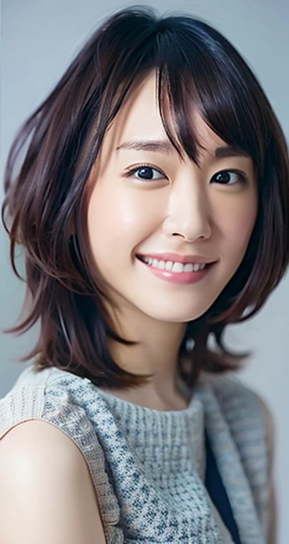 Highest quality, masterpiece, Ultra-high resolution, (Realistic:1.4), RAW Photos, One Girl, Beautiful Japanese Woman, Beautiful Skin, Black Hair:1.7, gakki, ((short hair:1.5)), 30 years old, Smile happily:1.2, nude