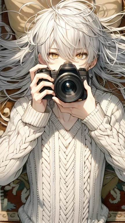 長くblue eyes, young woman, Short hair with bangs covering the forehead, blue eyes, A sharp gaze looking straight into the camera, holding a camera in one hand, pose with a camera, Wearing a blue cable knit sweater, lying on a decorative patterned carpet, Shooting from above, Calm and relaxed look, Natural light fills the room, Soft atmosphere. high quality, Draw Amount, Pixiv illustration