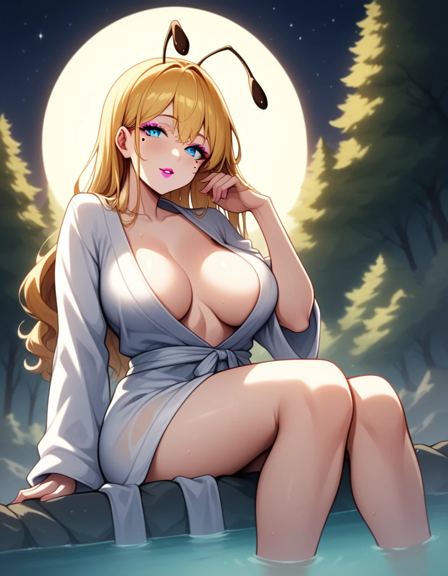 Woman, half woman half bee, queen blue eyes, bee antennae, transparent bathrobe, long wavy yellow hair, adult, yellow and blue makeup, pink lipstick, mole below eye, corpo sexy, big-ass, breasts big, sitting with feet in the water, face detailed, HD, close-up. Sitting in a hot spring, body soaking wet, transparent bathrobe clinging to sexy curves, white robe. Seductive and dark environment, natta, Night sky with stars, smoke coming out of the hot spring, beautiful forest nearby.