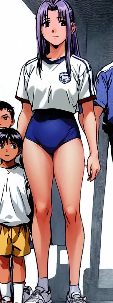 Momoko Koigakubo, a tall girl with beautiful legs, is standing with a smile on her face in a white gym uniform and light navy blue bloomers that look like panties.。Momoko Koigakubo is holding a young boy wearing a tracksuit。
