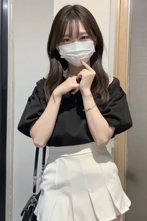 Gravure idol pose Hotel bed uniform White clothes high resolution Not too small bust Black Mini Skirt Shorten your skirt. Height 153cm Wearing a mask