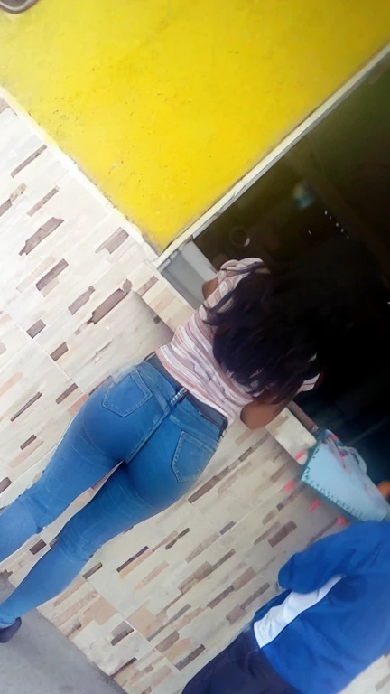 culona, extremely sexy, huge butt, tasty buttocks, beautiful ass, big and tasty ass, buttocks, round buttocks