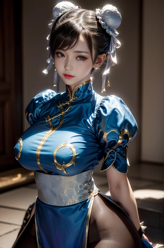 《Street Fight II》Chun-Li,Perfect Chun-Li Costume,Blue Chinese Dress with Gold Lines,Bun head,Good cover,Fighting Stance,masterpiece、1 beautiful girl、Beautiful eyes、Puffy eyes、best quality, 超high resolution, (Reality: 1.4), Cinema Lighting、Japanese、Asian Beauty、Korean、so beautiful、Beautiful Skin、Body facing forward、Close-up of face、(超Reality的な)、(high resolution)、(8K)、(Very detailed)、(美しくBeautiful eyes)、(Very detailed)、 (wall-)、Delicate face、Bright Lights、Professional lighting、Looking at the audience、Direct vision、side fringe、Nogizaka Idol、Korean Idol、masterpiece, best quality, masterpiece, best quality, Perfect face, Perfect brown eyes and white sclera, Bad Move -5, Solitary, 1 girl, Upper Body, Brown hair, From SF2, Chinese service, Smile, Muscle woman, Blue clothes, Pantyhose, Pelvic Curtain, Puff sleeves, Good cover, sash, Evaluate:
，Huge breasts， huge breasts