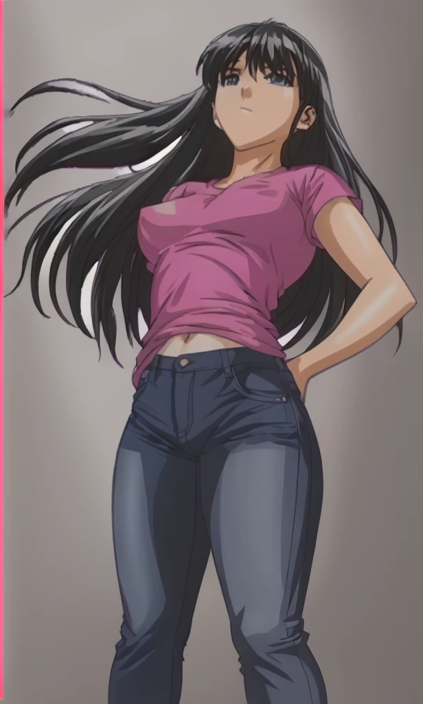 Mizushima Asa, a girl with big breasts and beautiful legs, stands wearing casual clothes and jeans hotpants that look like panties.。