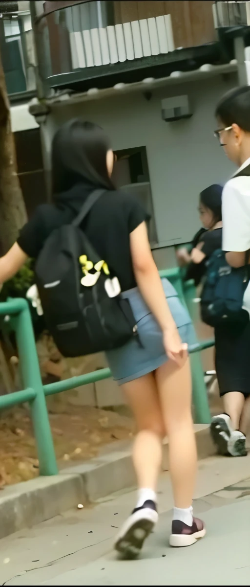 (pp clothes), from forehead, Indonesia school girl, waiting in line, peeing cotton pants