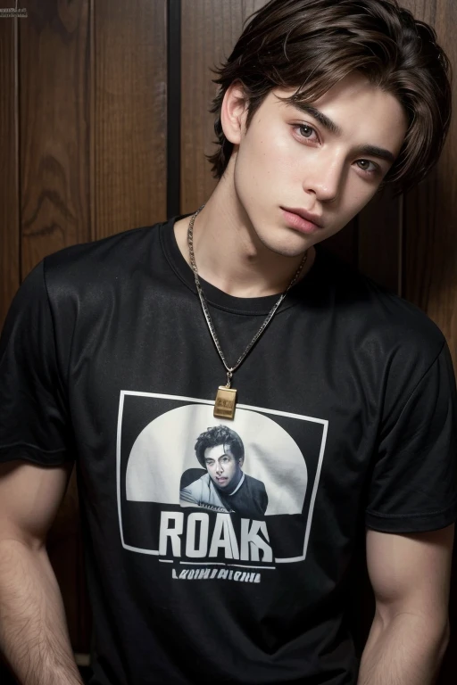young looking guy 25 years old, delgado, Brown hair, Brown eyes, black t-shirt with chain